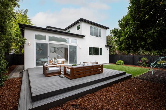 1036 Oakland Avenue, Menlo Park, CA 94025