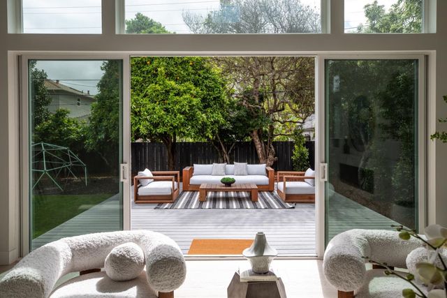 1036 Oakland Avenue, Menlo Park, CA 94025