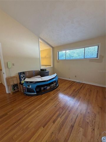 8 CANTERBURY DRIVE, Haines City, FL 33844