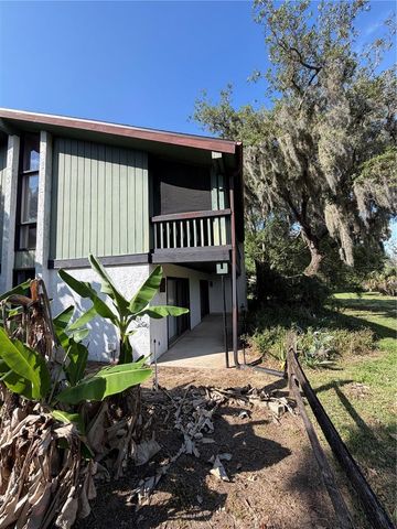 8 CANTERBURY DRIVE, Haines City, FL 33844