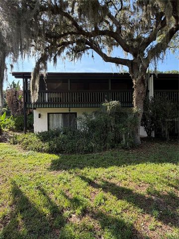 8 CANTERBURY DRIVE, Haines City, FL 33844