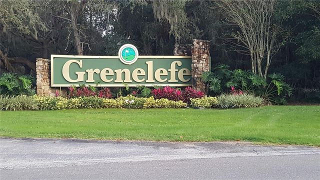 8 CANTERBURY DRIVE, Haines City, FL 33844