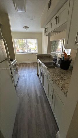 5686 Rock Island Rd 107, Tamarac, FL 33319