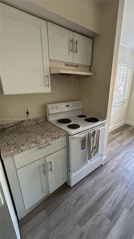 5686 Rock Island Rd 107, Tamarac, FL 33319