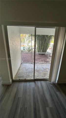 5686 Rock Island Rd 107, Tamarac, FL 33319