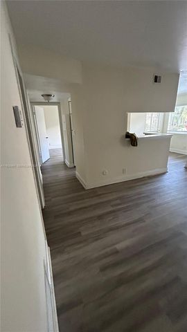 5686 Rock Island Rd 107, Tamarac, FL 33319