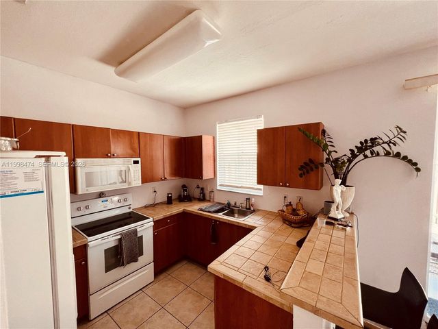 12212 SW 124th Path 12212, Miami, FL 33186