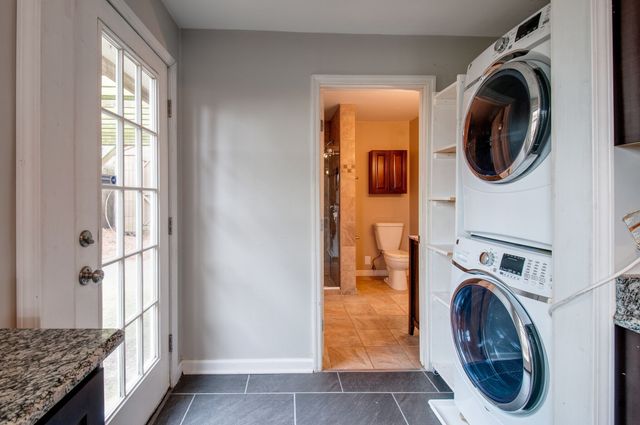 821 W McKennie Ave, Nashville, TN 37206