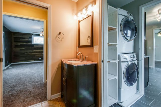 821 W McKennie Ave, Nashville, TN 37206