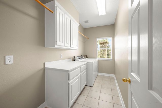 16013 Creek Hill Lane, Cypress, TX 77429