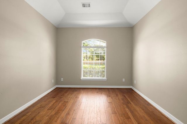 16013 Creek Hill Lane, Cypress, TX 77429