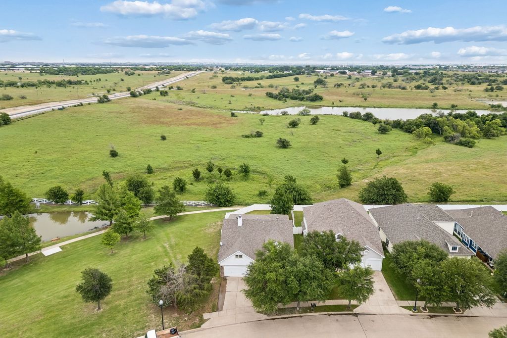 10980 Caldwell Lane, Fort Worth, TX 76179