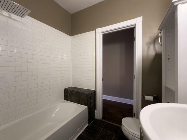 11 W 1st Avenue, B, Columbus, OH 43201