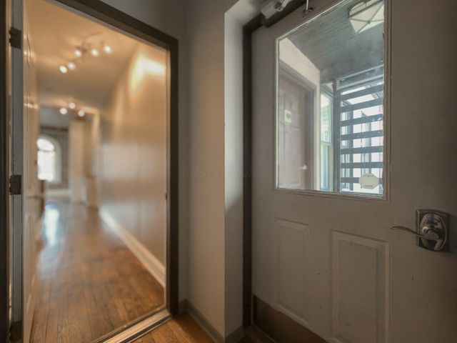 11 W 1st Avenue, B, Columbus, OH 43201