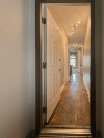 11 W 1st Avenue, B, Columbus, OH 43201