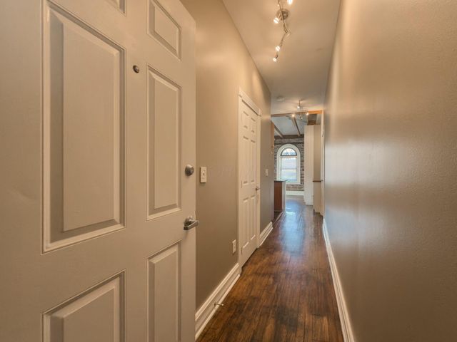 11 W 1st Avenue, B, Columbus, OH 43201