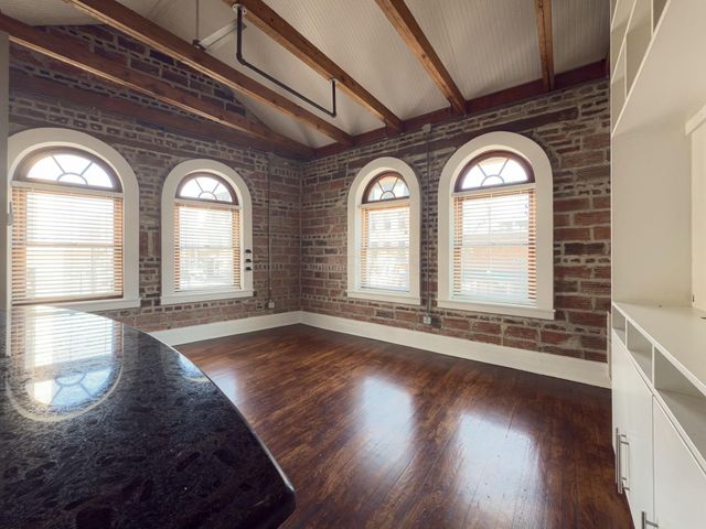 11 W 1st Avenue, B, Columbus, OH 43201