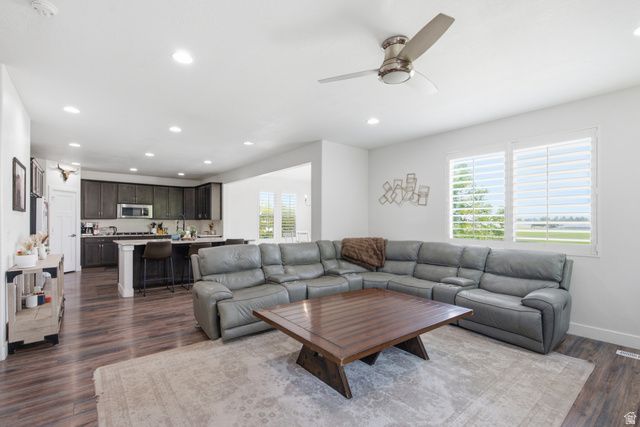 5732 W YUKON RIVER LN, Herriman, UT 84096