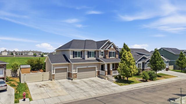 5732 W YUKON RIVER LN, Herriman, UT 84096
