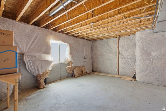 5732 W YUKON RIVER LN, Herriman, UT 84096