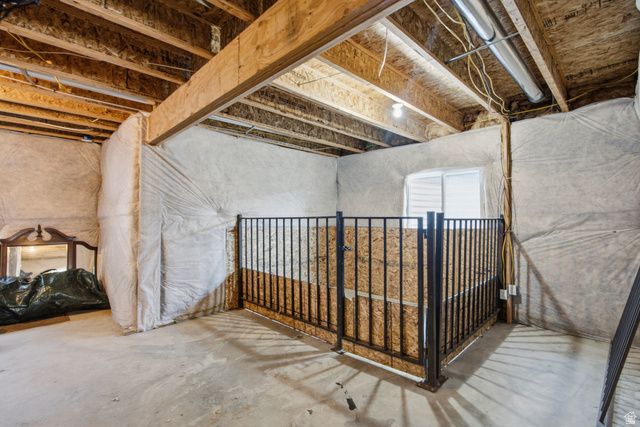 5732 W YUKON RIVER LN, Herriman, UT 84096