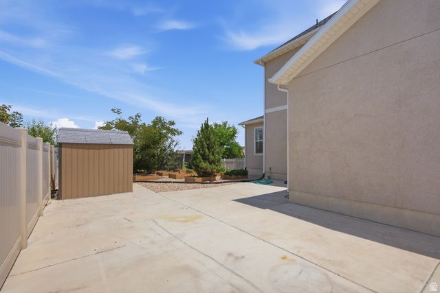 5732 W YUKON RIVER LN, Herriman, UT 84096
