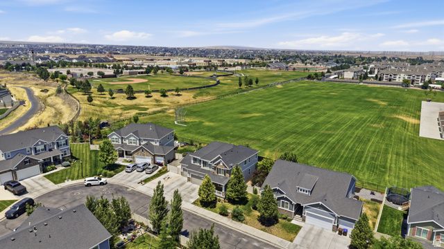5732 W YUKON RIVER LN, Herriman, UT 84096