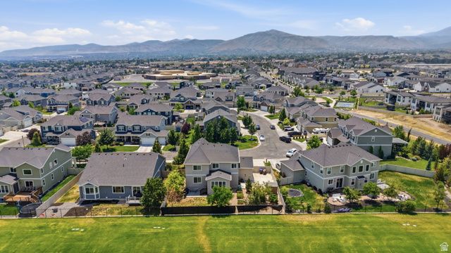 5732 W YUKON RIVER LN, Herriman, UT 84096