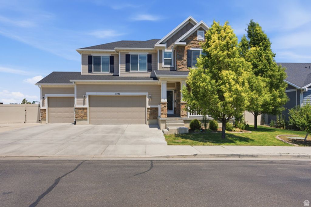 5732 W YUKON RIVER LN, Herriman, UT 84096
