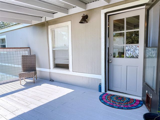 105 Singleton DR, Spicewood, TX 78669