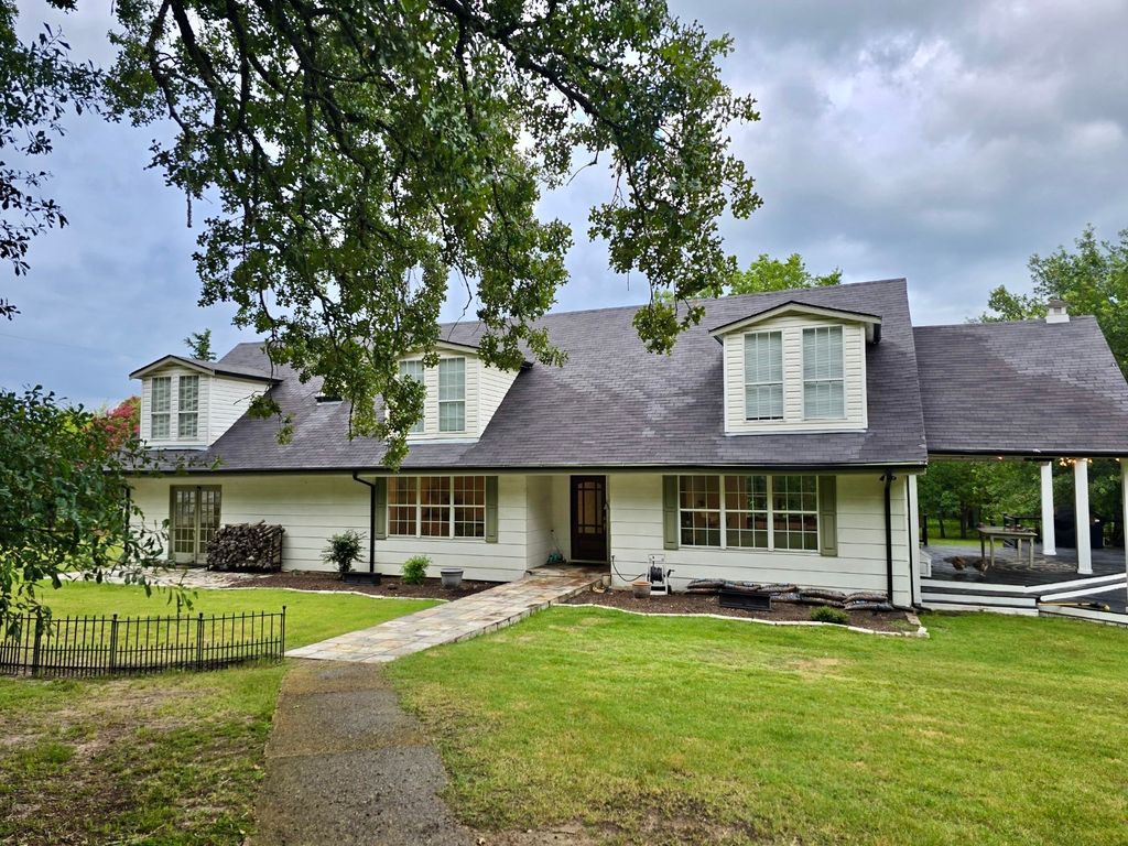 2831 Private Road 2410, Quinlan, TX 75474