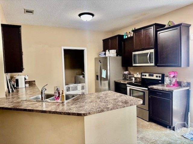 273 Owens Street NE, Ludowici, GA 31316