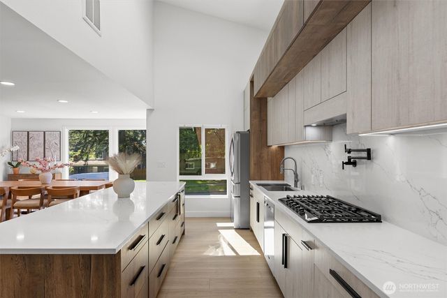 9014 171st Avenue NE, Redmond, WA 98052
