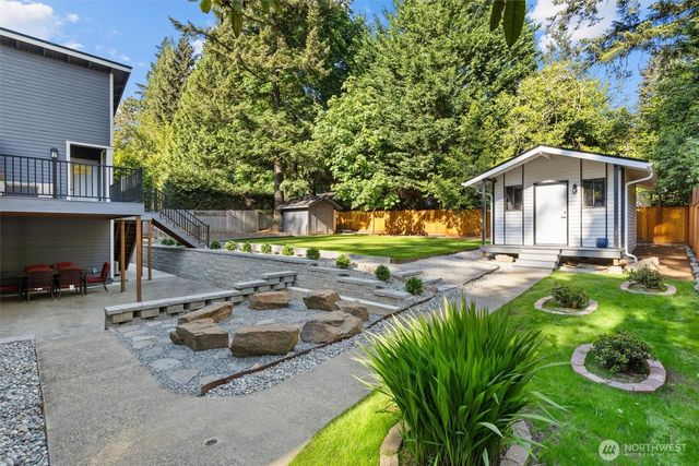 9014 171st Avenue NE, Redmond, WA 98052
