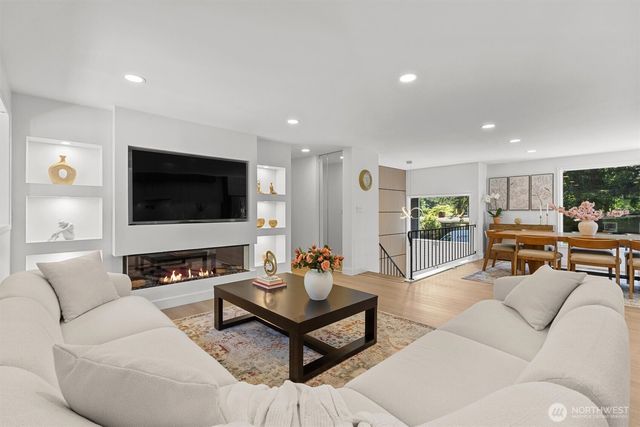 9014 171st Avenue NE, Redmond, WA 98052