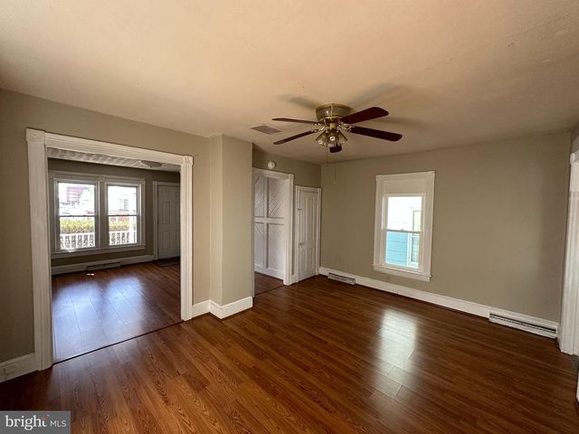 712 W KING ST, Martinsburg, WV 25401