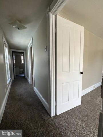 712 W KING ST, Martinsburg, WV 25401