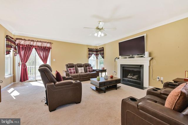 21345 FLATWOOD PL, Sterling, VA 20164