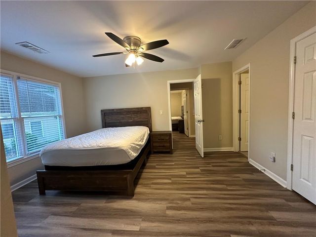 590 Sweet Stream Trace, Duluth, GA 30097