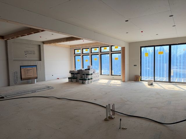 235 Plainfield Court, Vernon Hills, IL 60061