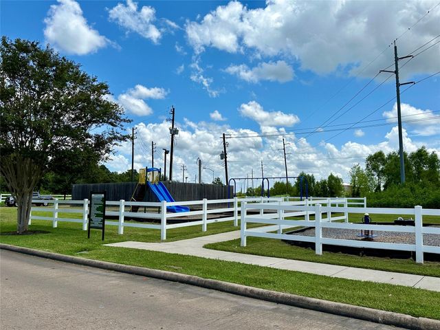 5002 Winnipeg Boulevard, Richmond, TX 77469