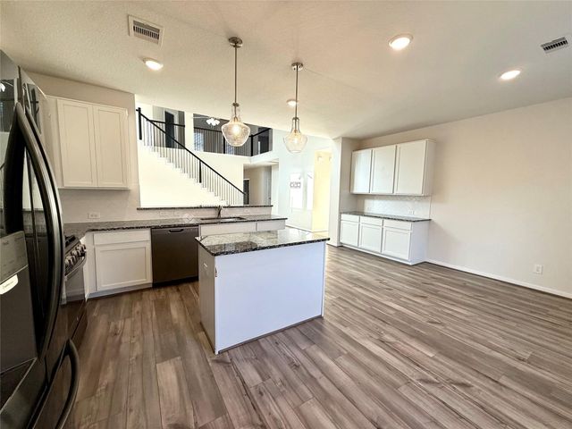 5002 Winnipeg Boulevard, Richmond, TX 77469