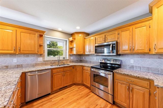 16109 Bluegrass Court, Belton, MO 64012