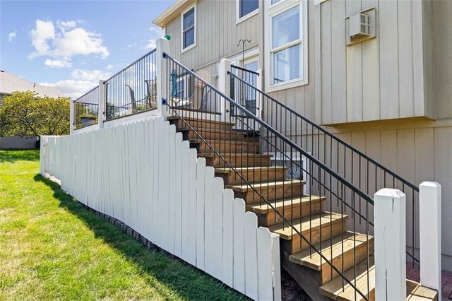 16109 Bluegrass Court, Belton, MO 64012