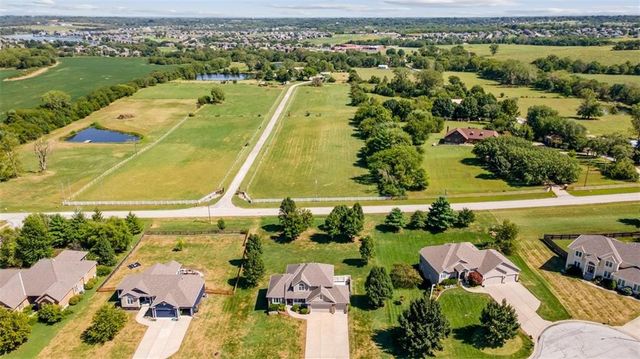 16109 Bluegrass Court, Belton, MO 64012