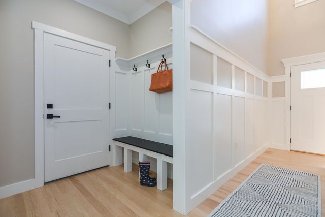 211 Hampstead Road, Derry, NH 03038