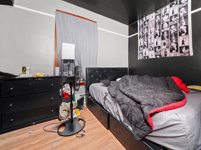 2131 N Springfield Avenue, Chicago, IL 60647