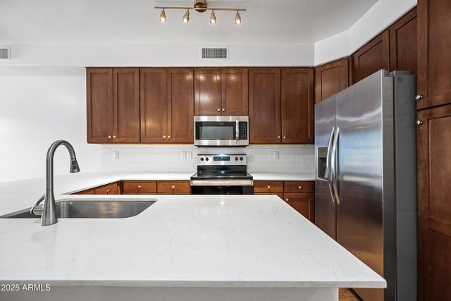 4608 W Maryland Avenue 1185, Glendale, AZ 85301