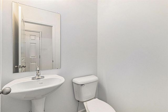 7177 Belle Pointe Drive, Belleville, MI 48111