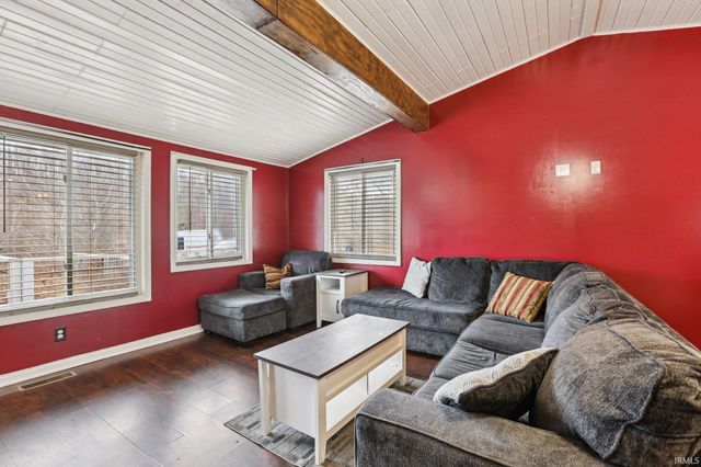 1498 Upper Schooner Road, Nashville, IN 47448